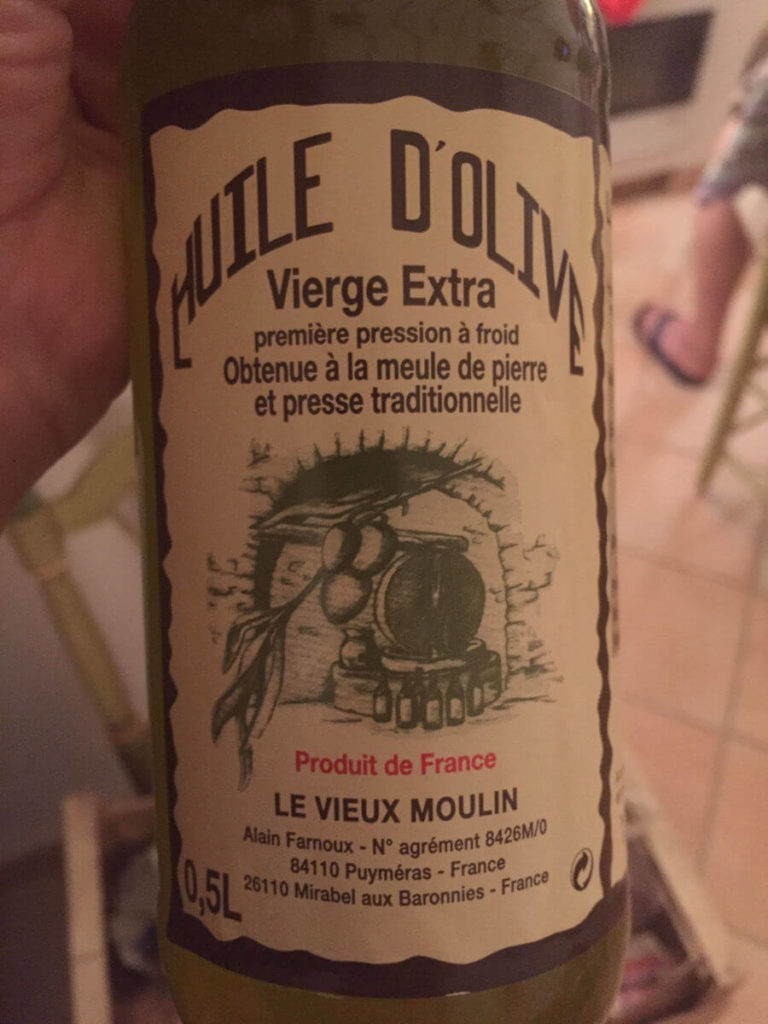 Französisches natives Olivenöl extra